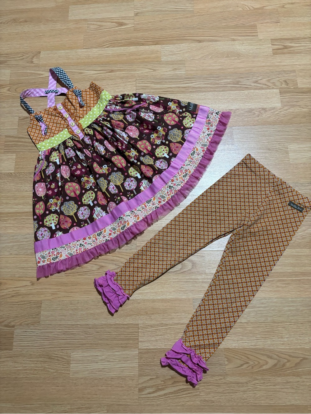 “Matilda Jane” dress with matching leggings size 6 in great condition